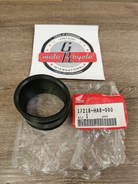 NOS HONDA TRX250 FOURTRAX 1985 - 1987 TUBE AIR CLEANER 17218-HA8-000  H111
