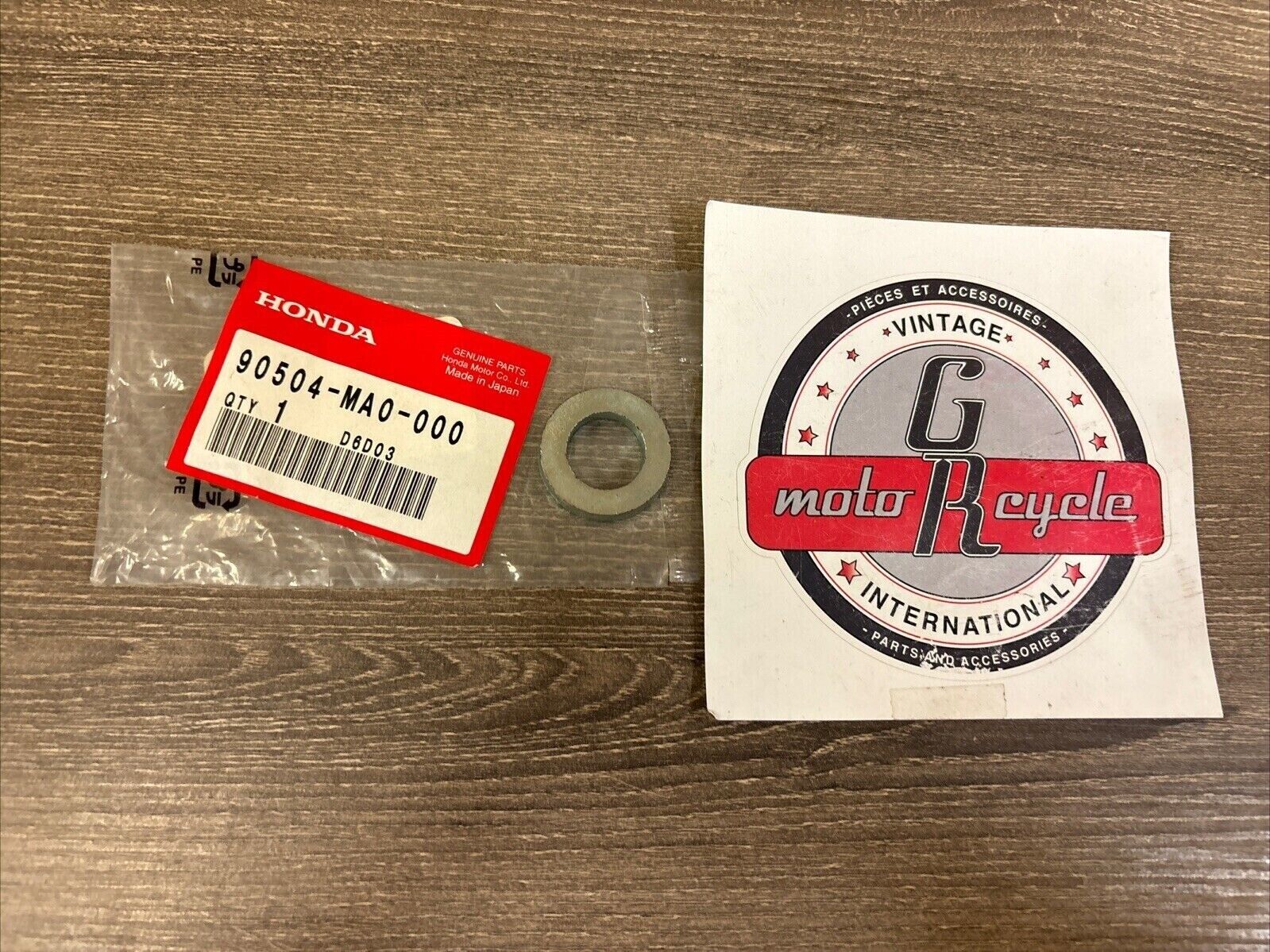 NOS Honda CB250 F CB600 F XR200 R XR250 R REAR AXLE WASHER 90504-MA0-000 H127