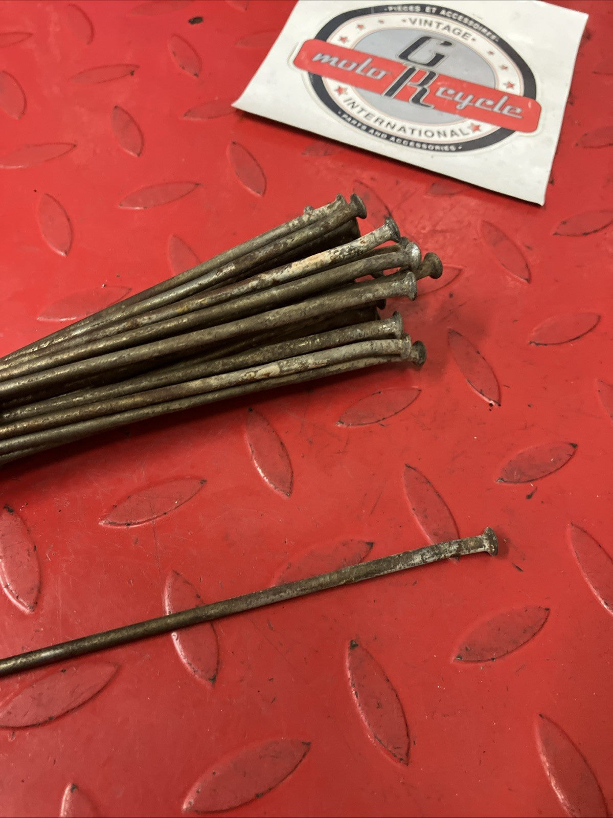 Honda CR250R 1984 Front wheel spokes QTY:34 CR125R CR500R