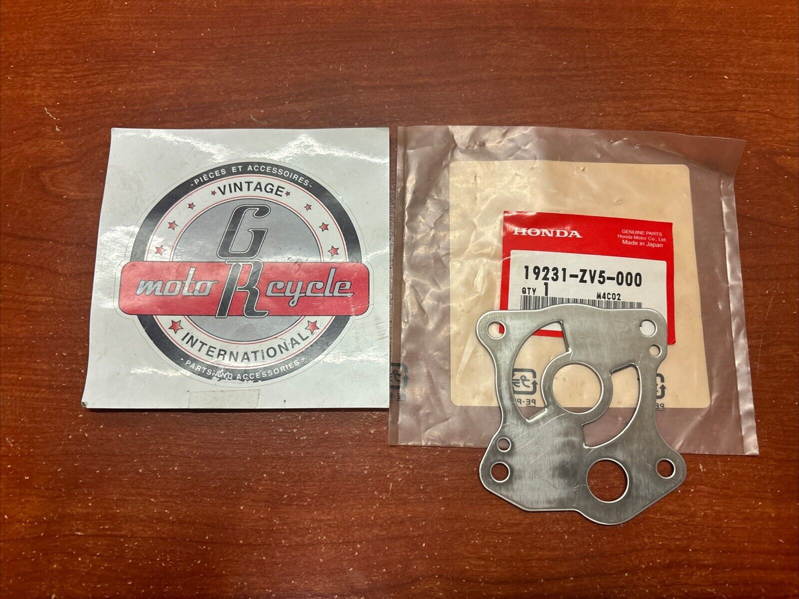 NOS Honda BF35 BF40 BF45 BF50 IMPELLER COVER 19231-ZV5-000 H179
