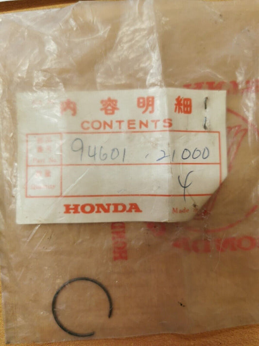 NEW NOS Honda TRX350 ATC350 XL350 GL500 CX500 XR350 CX650 CLIP 94601-21000 H26