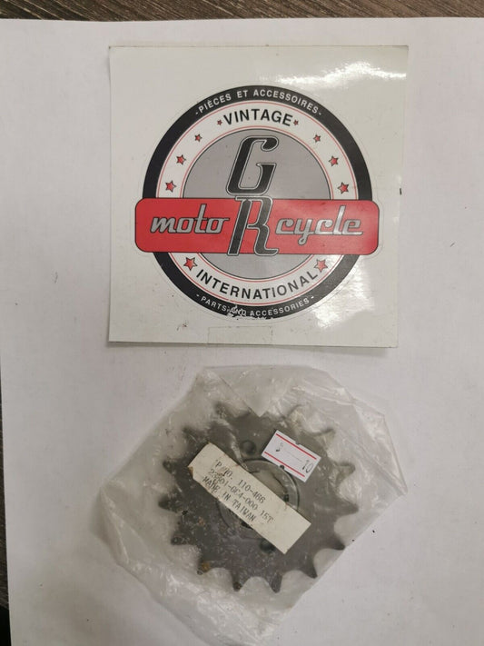 NOS HONDA CR80 FRONT SPROCKET 15T 23801-GC4-000   110-466 J19