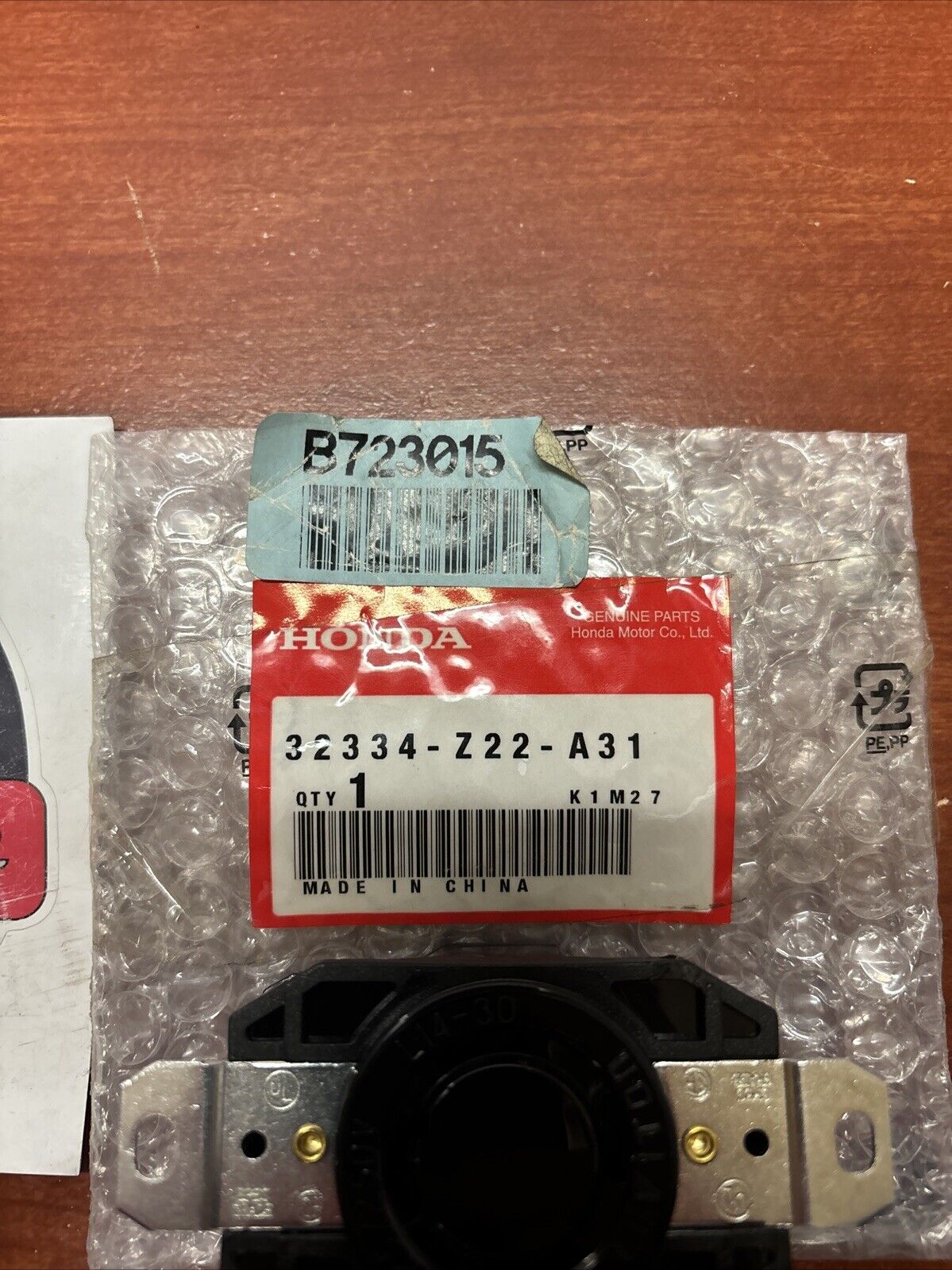 NOS Honda EB10000 EB5000 EB6500 EM5000 EM6500 RECEPTACLE 32334-Z22-A31 H174