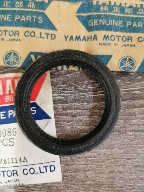 NOS YAMAHA XJ1100S 1982 XS1100 1978 - 1981 OIL SEAL 93101-38086-00 Y148