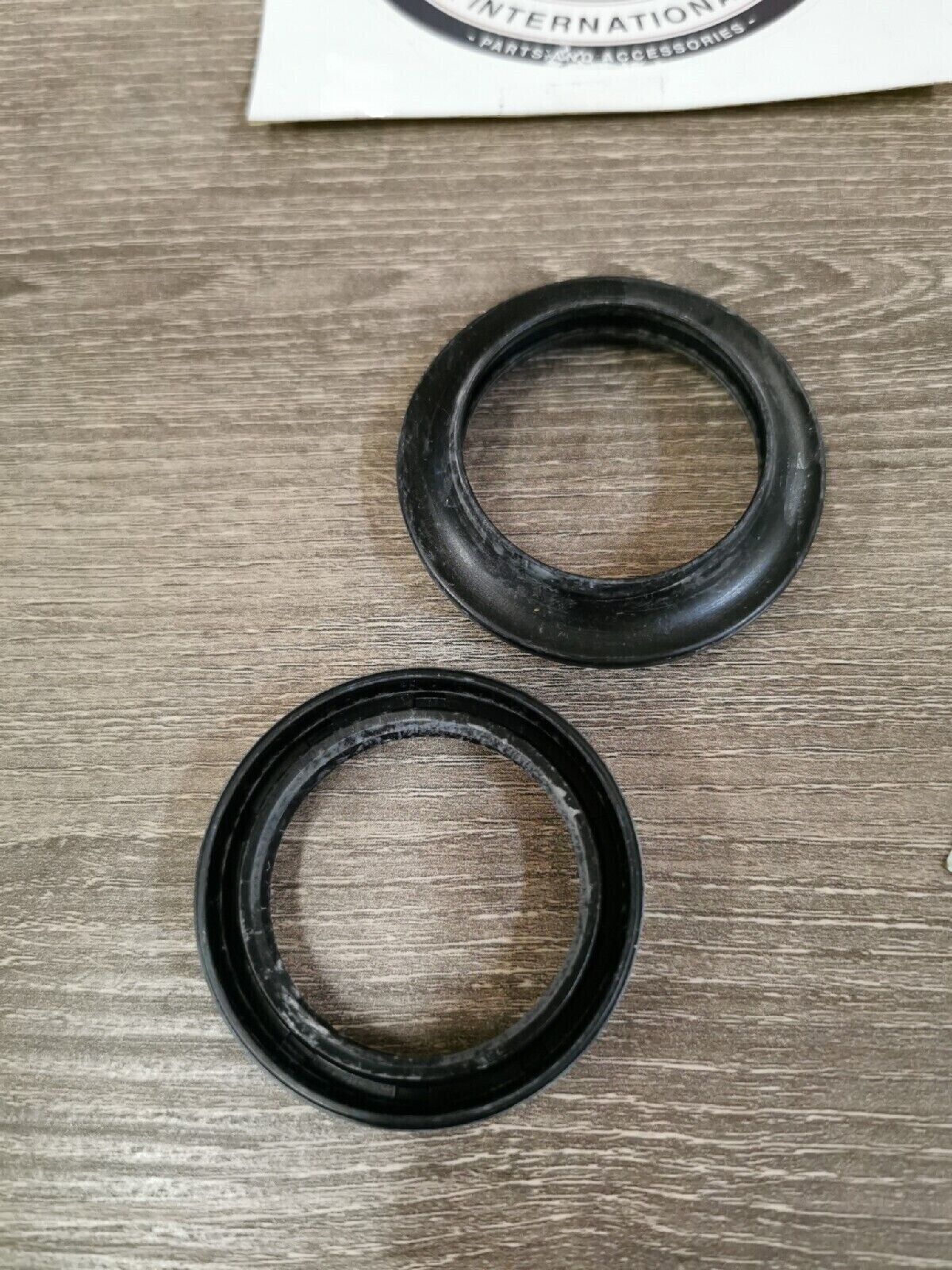 NOS HONDA CB750 VT1100C VTX1300 VTR1000F  FORK SEAL SET 51490-MN8-305 H46