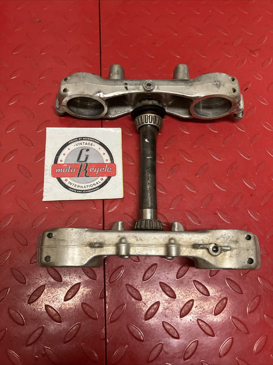 Honda CR250R 1990 Steering stem triple clamp tree top bridge 1991 CR125R 1990