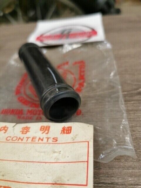 NOS HONDA C110 1962 TUBE PIPE INLET CONNECTING 16261-011-010 H95