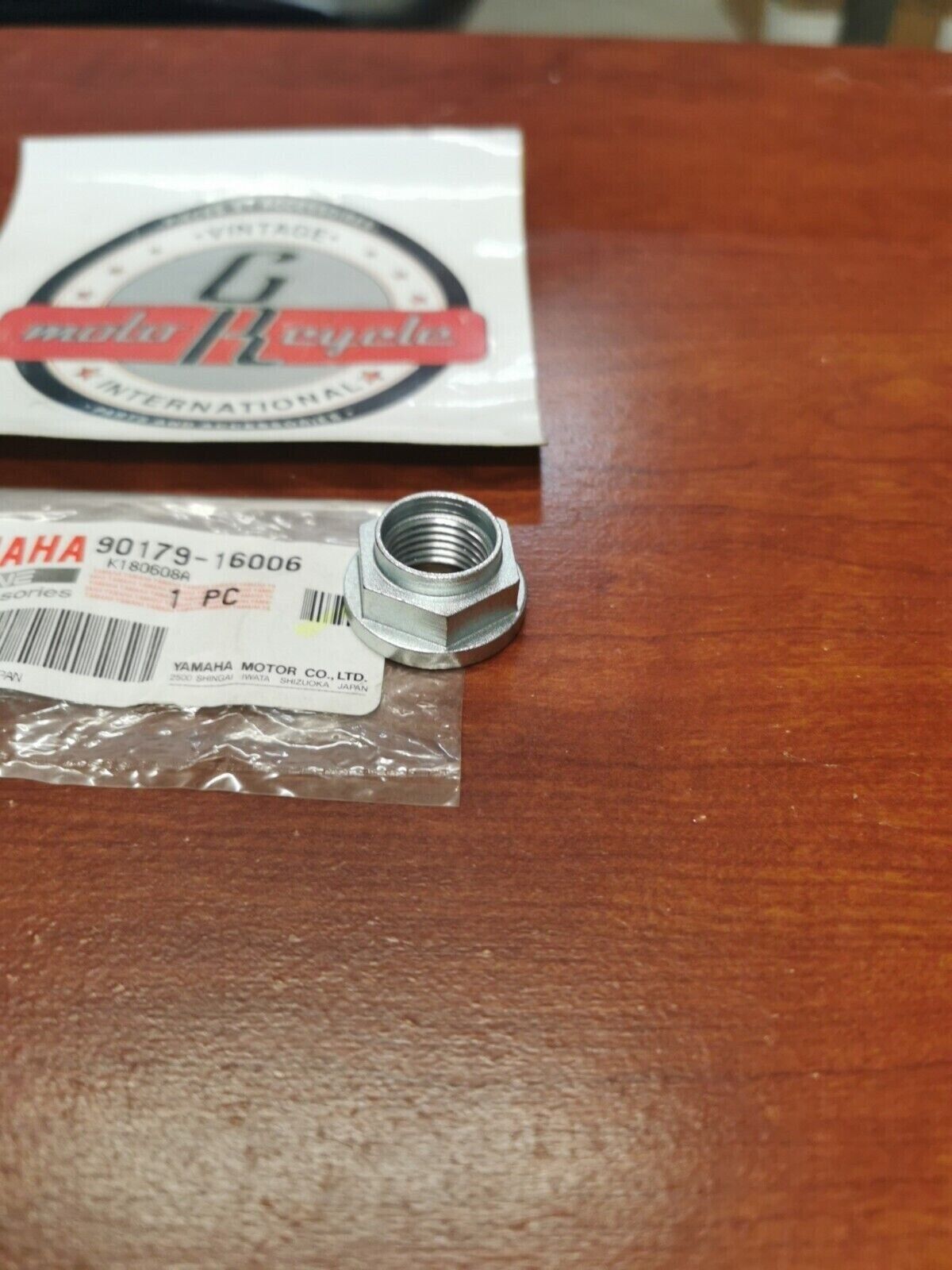 NOS Yamaha FJR1300 YXC700 YXM700 NUT 90179-16006-00 Y83
