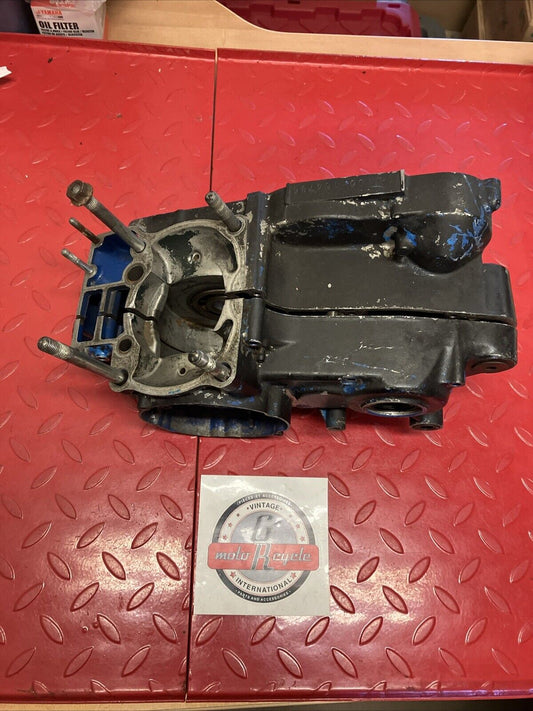 Suzuki RM250 1987 Crankcase set left right