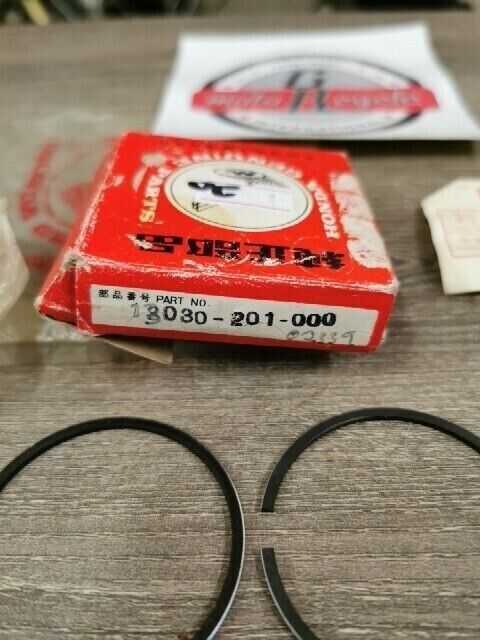 NOS HONDA RING 0.50 MISSING 1 OIL RING 13030-201-000 SUB 13021-030-000 H77
