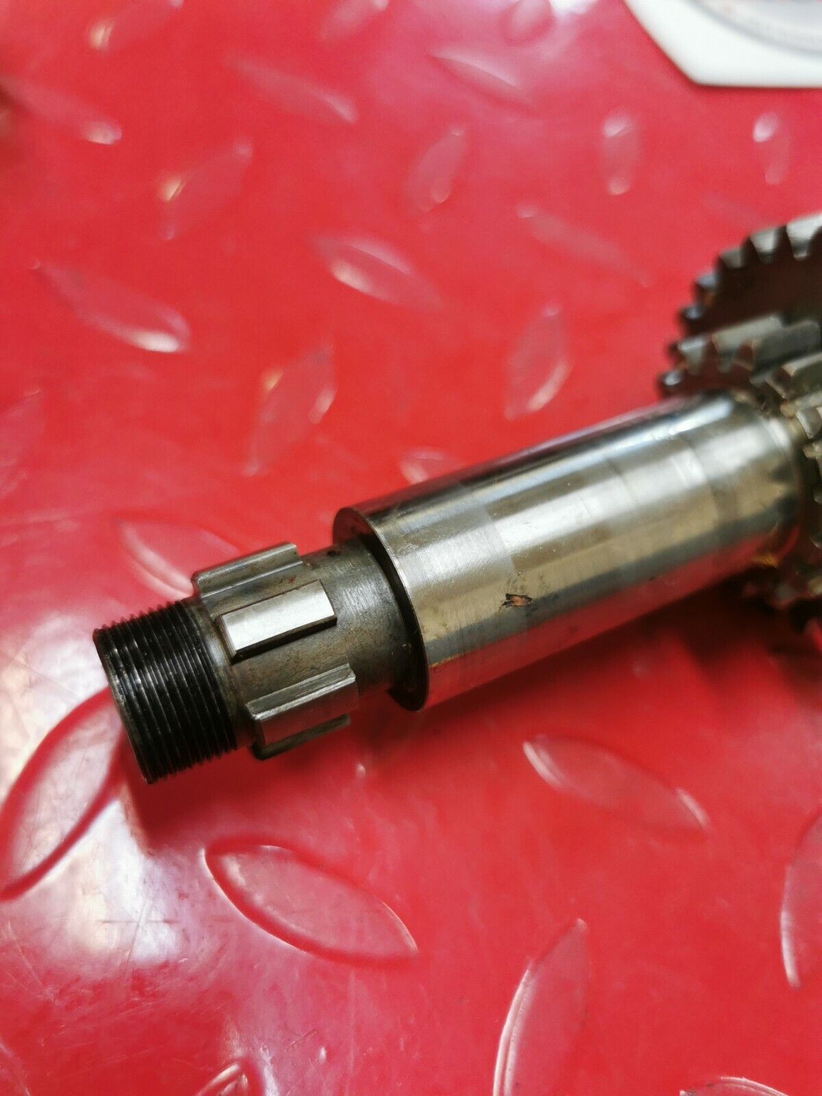 Honda MT250 1975 transmission mainshaft countershaft main counter shaft gear