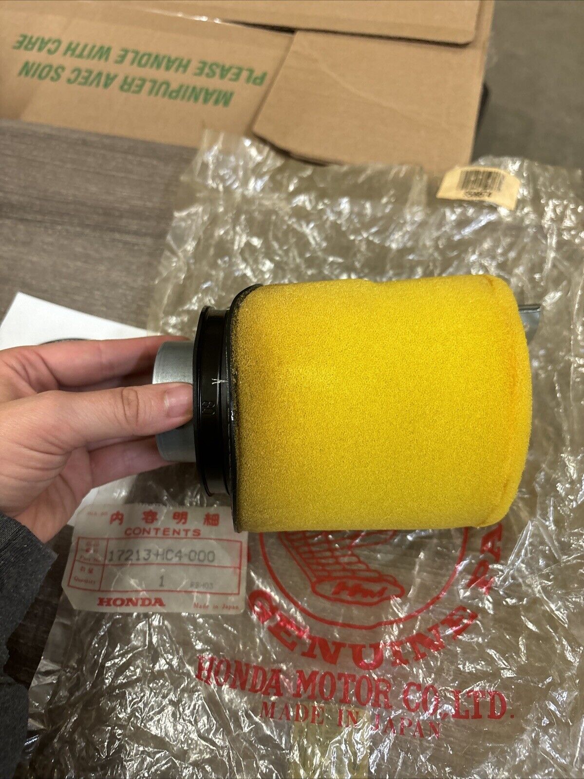 NOS Honda 1988 - 1992 TRX300 ELEMENT AIR FILTER 17213-HC4-000 FOAM DAMAGED H136