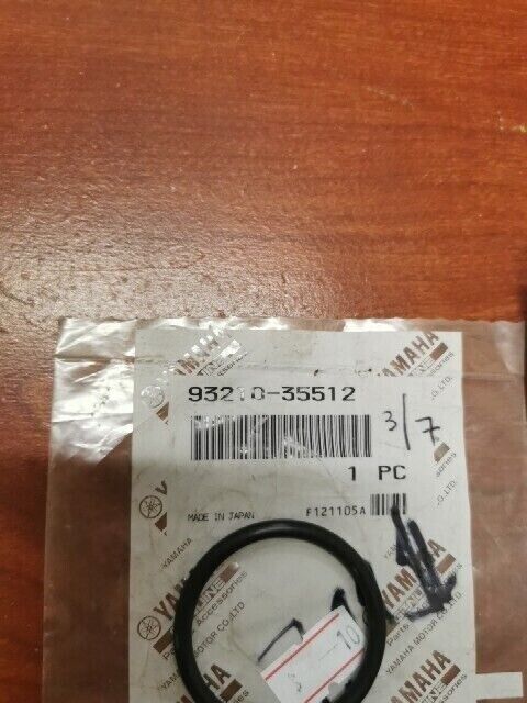 NOS Yamaha YZ250 XV19 XV17 XV1700 O-RING 93210-35512-00 Y102