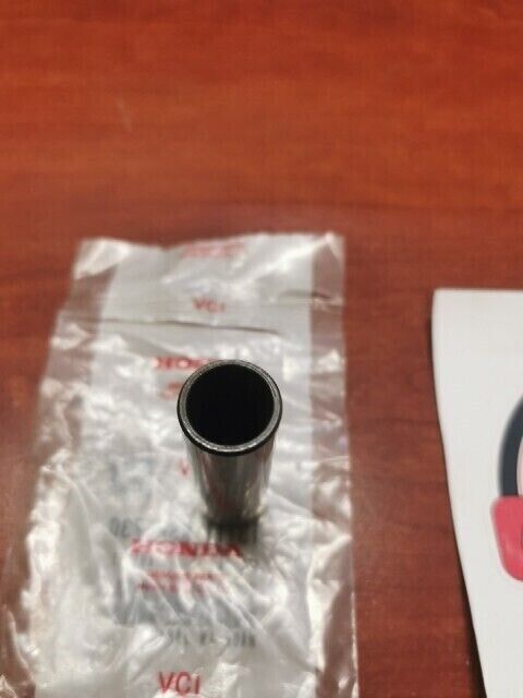 NEW NOS Honda CR250R PISTON PIN 13111-KSK-730 H57