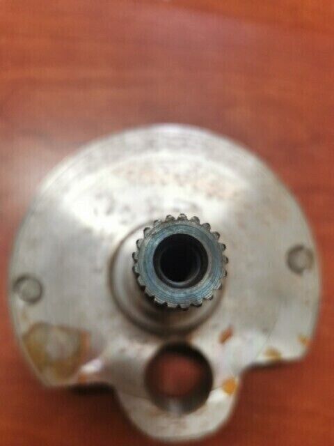 NOS Honda 1982 1983 CR250R RIGHT CRANKSHAFT 13330-KA4-700 H78