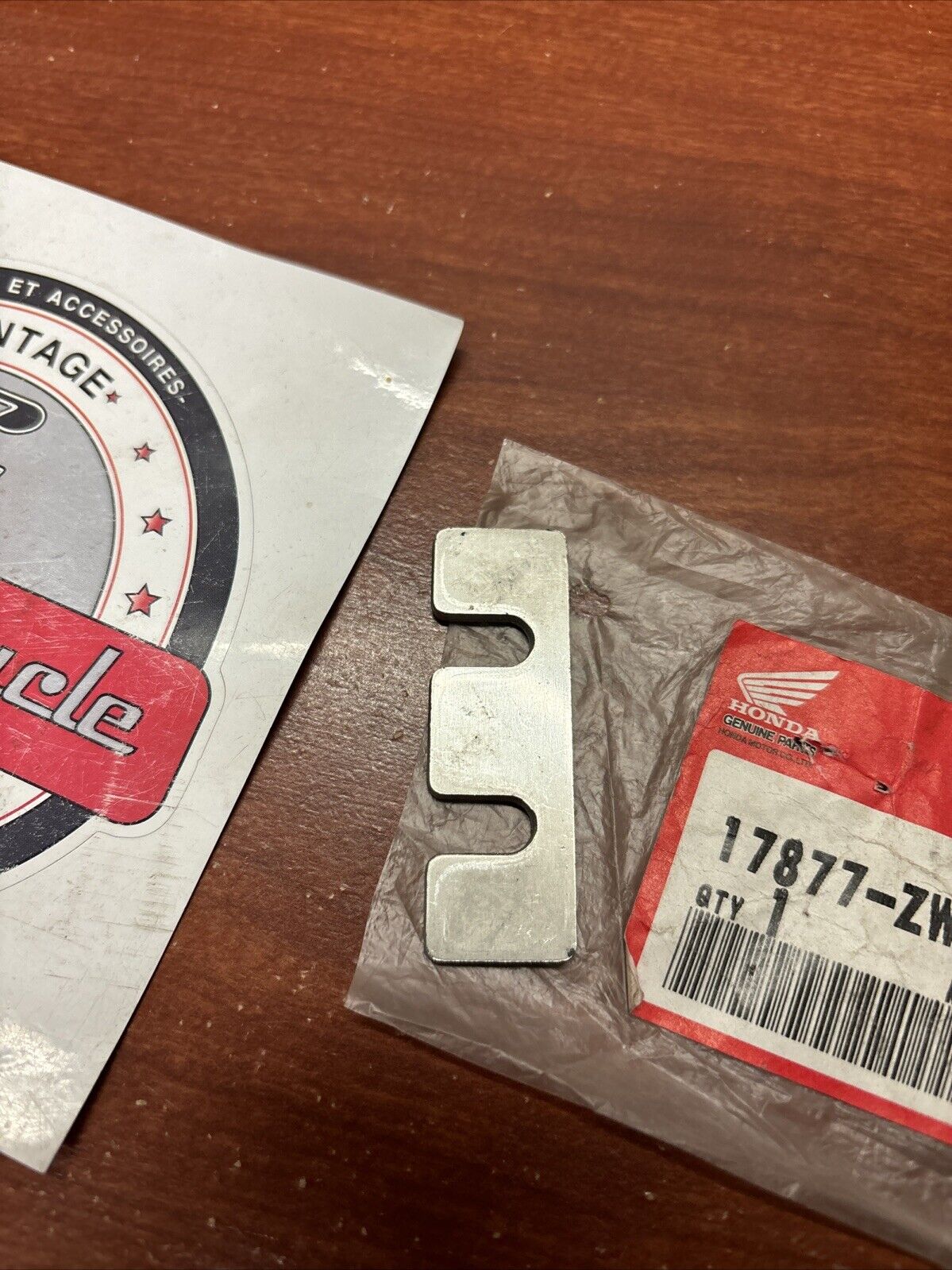 NOS Honda BF75 BF90 BF115 BF130 REMOTE CONTROL CABLE PLATE 17877-ZW1-000 H185