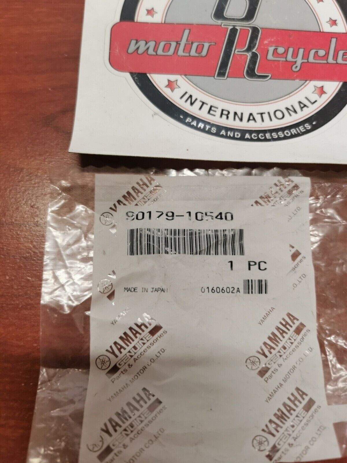 NOS Yamaha YFM350 YFA1 YFM250 YFM400 YXR66 NUT 90179-10540-00 Y81