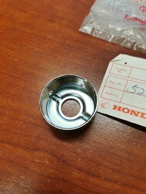 NOS Honda CR125M CR250M STOPPER SEAT 52418-381-771 H90