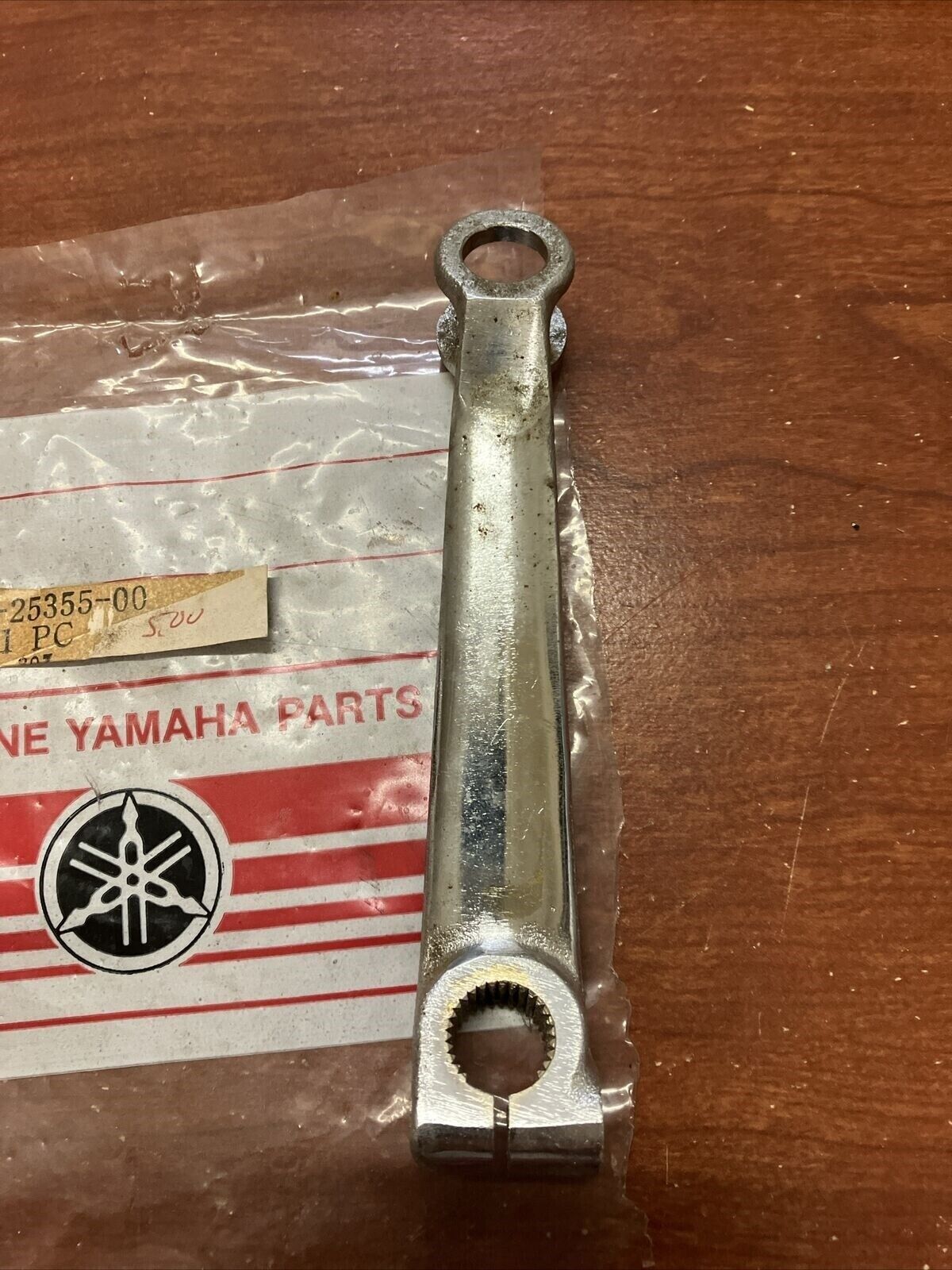 NOS Yamaha HT1 TX650 TX750 XJ650 XS650 CAM SHAFT LEVER 341-25355-00-00 Y166