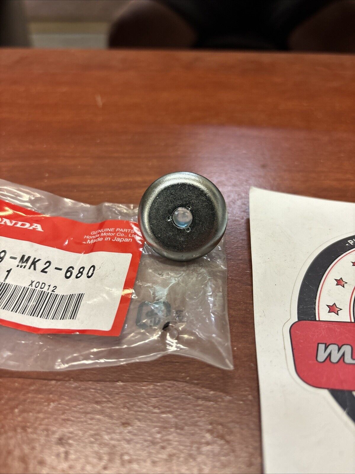NOS Honda TRX450 XR250R XR400R XR600R TANK SETTING COLLAR 17509-MK2-680 H144