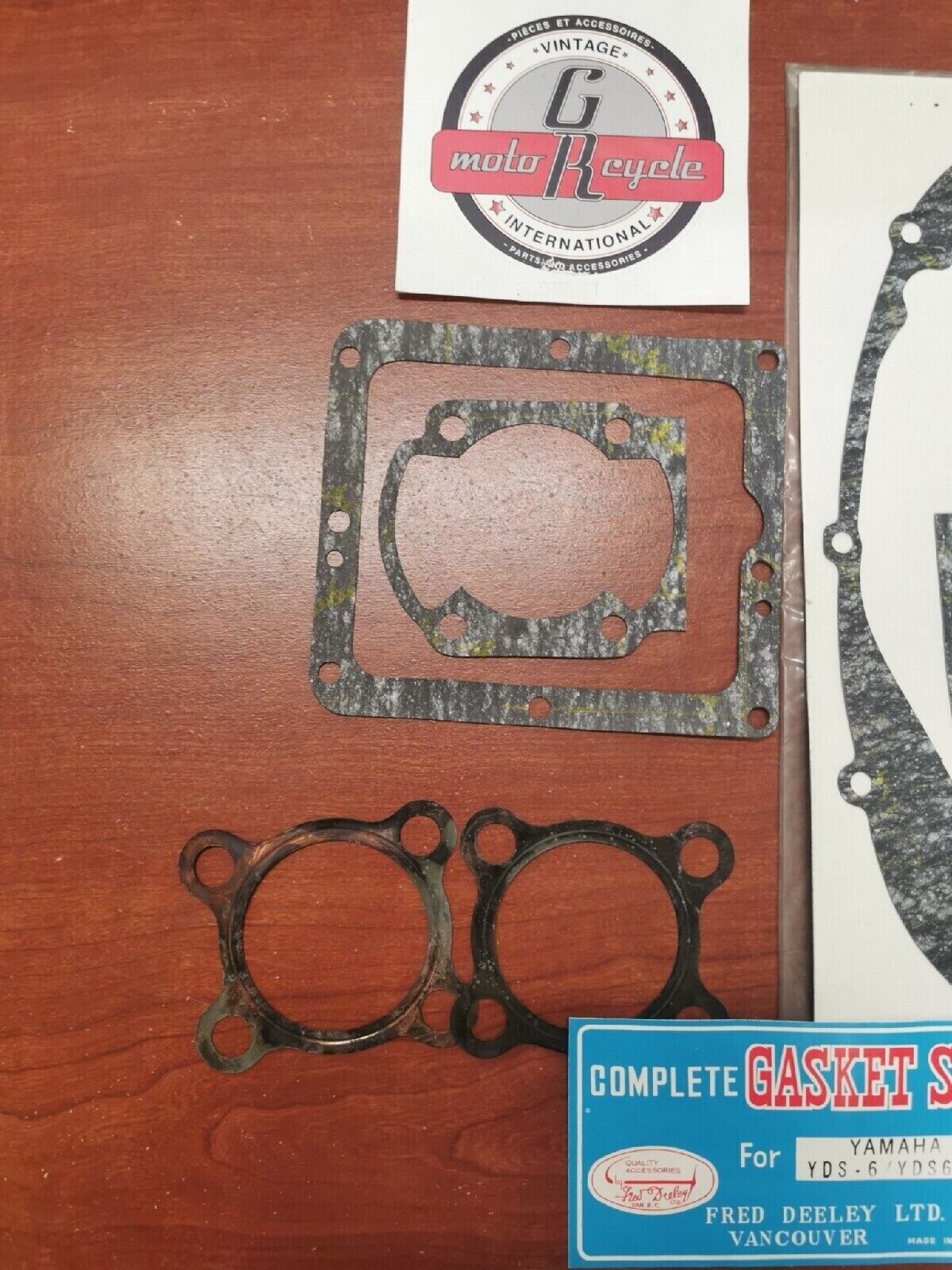 NOS Yamaha YDS6 YDS6C INCOMPLETE GASKET KIT SET 1 Y74