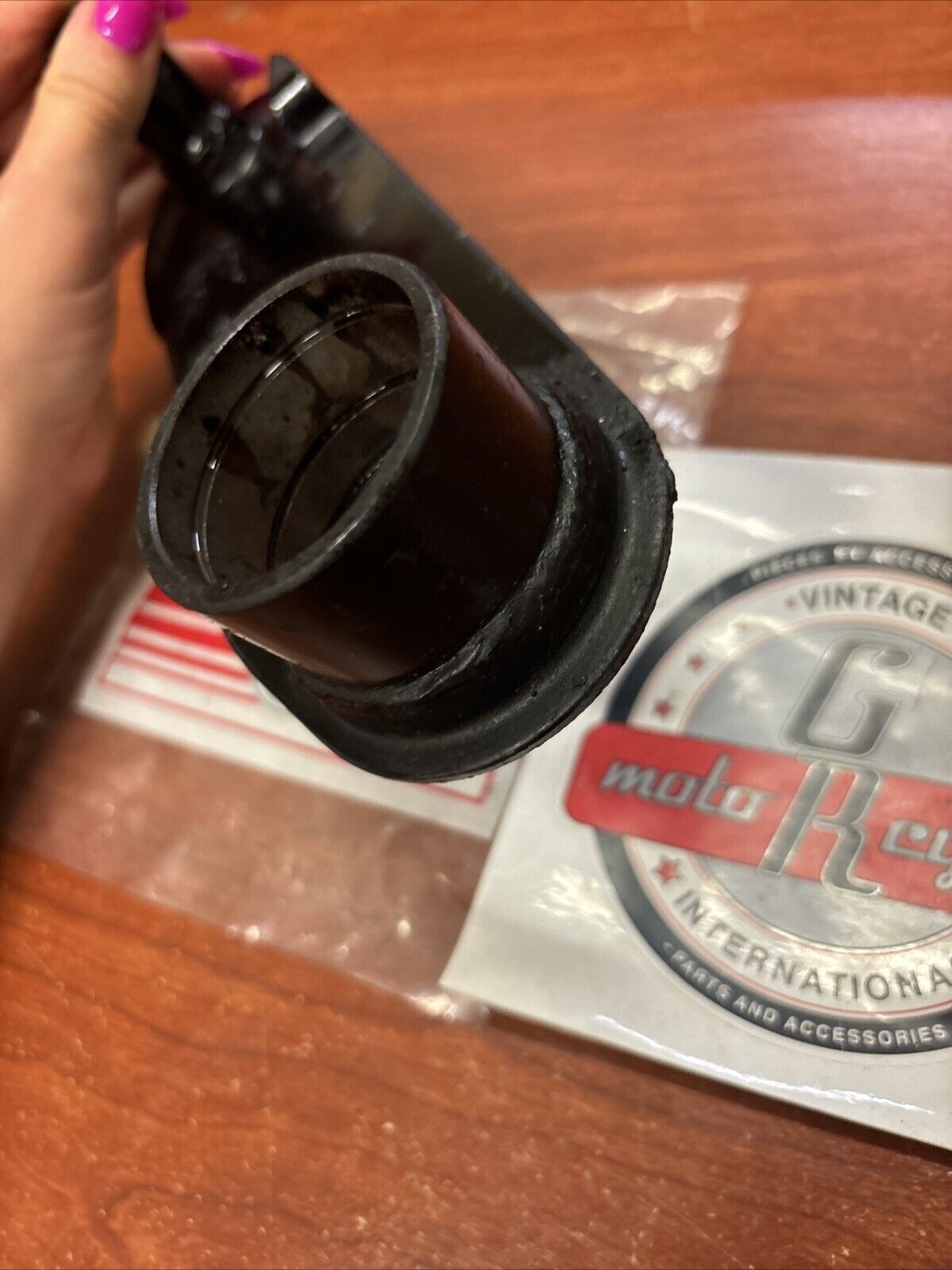 NOS Yamaha GP246F GP292F GS300 SM292 REAR ARM PIVOT 853-47361-00-00 Y184