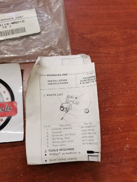 NOS Honda NT650 PASSENGER CONT 08118-MN5-10 SUB 08P56-MAM-800 08118-MN5-15 H106