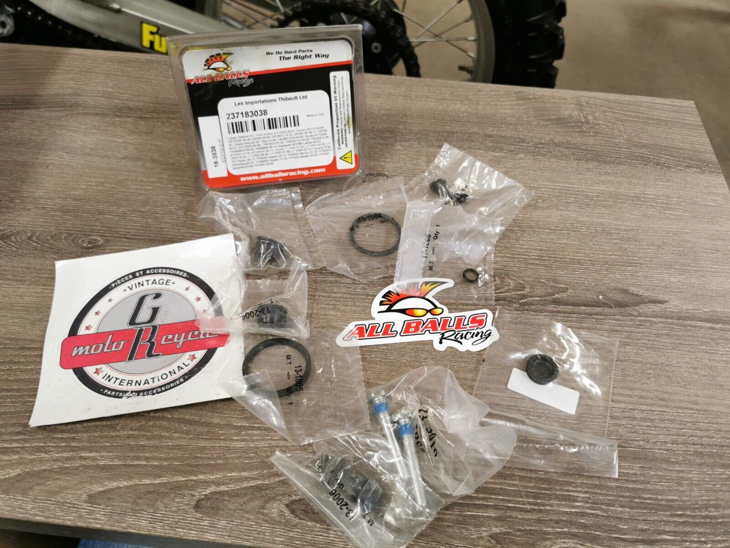 NOS ALL BALLS Front Honda ATC200X DR125SE DR125 CALIPER REBUILD KIT 18-3038 J52