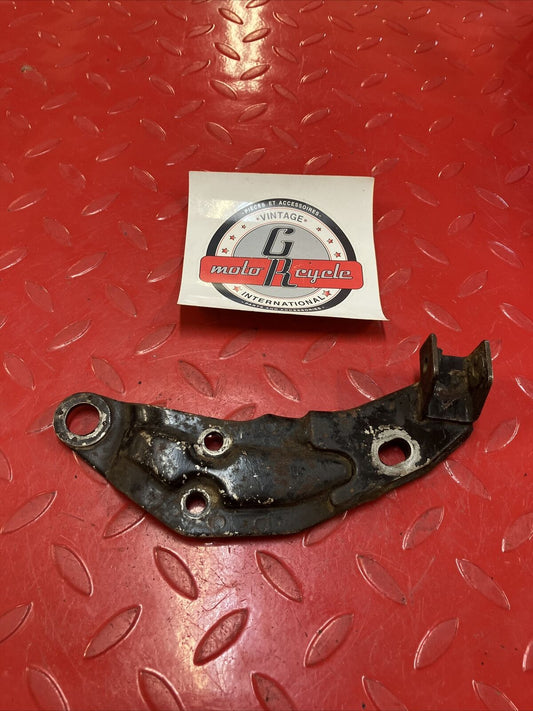 Yamaha RD400 1977 Left side muffler stay footpeg bracket holder 1976 1978