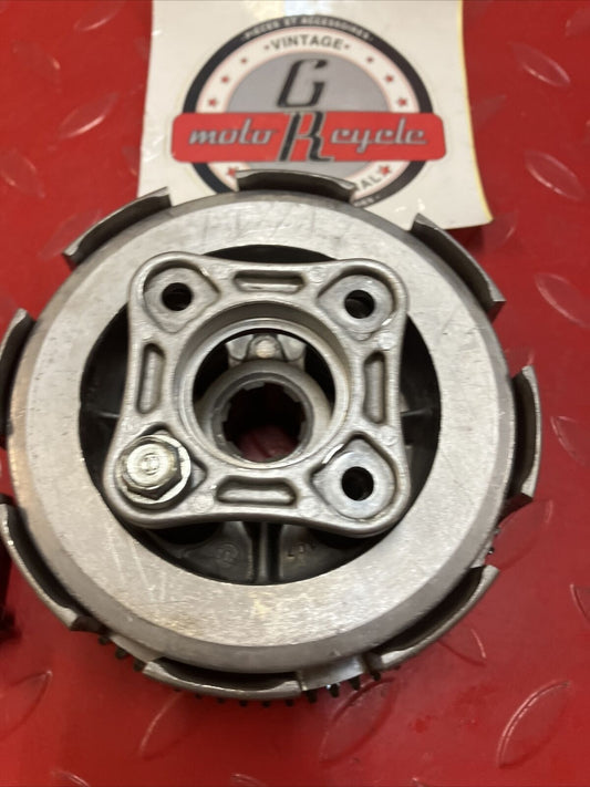 Honda XL100 1977 complete clutch outer center hub basket plate 22100-324-000 2