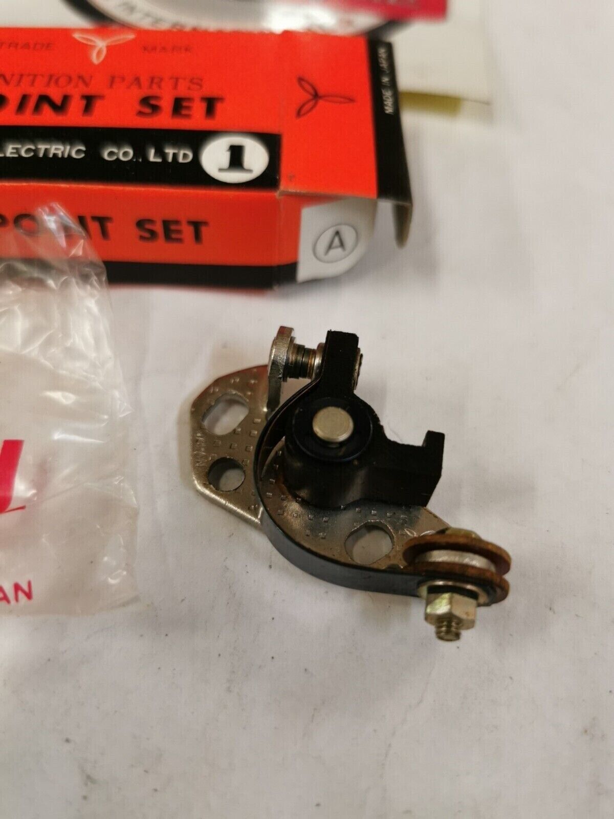 NOS DAIICHI HONDA CA77 CA72 POINTS SET KOKUSAN DENKI DP-130 J39