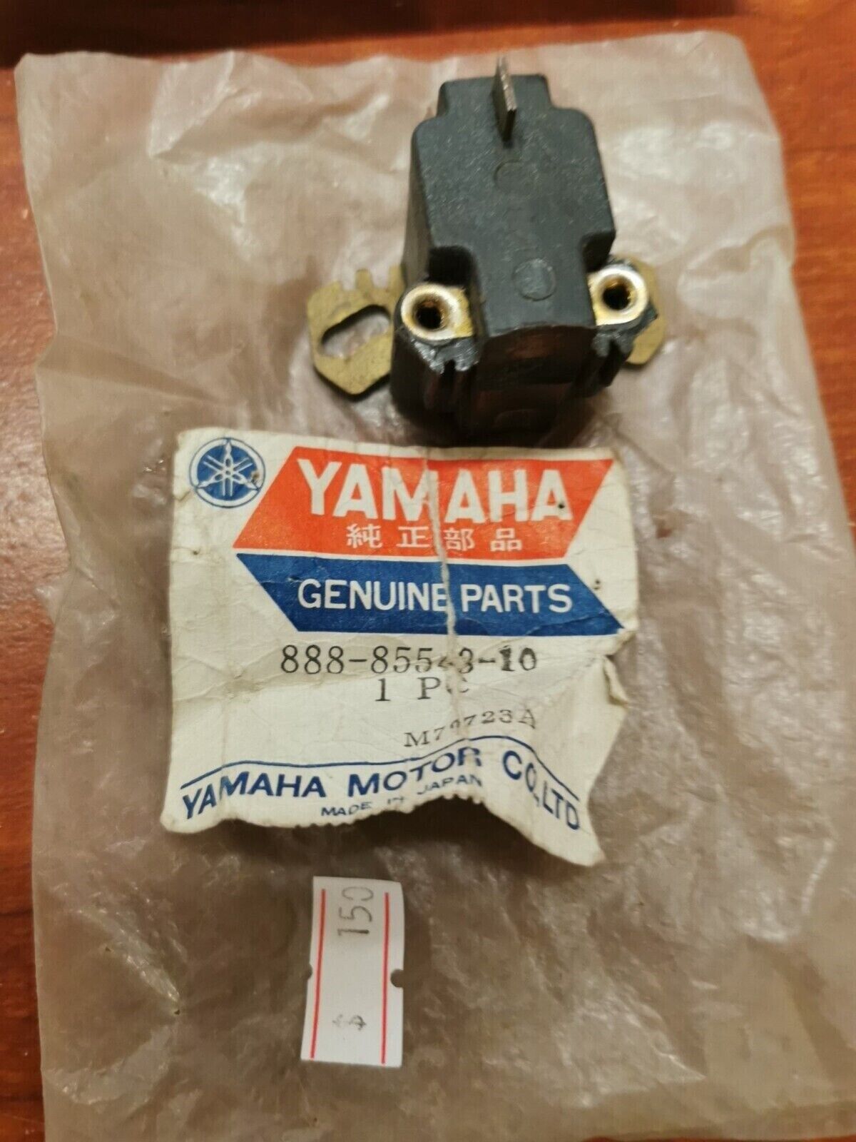 NOS Yamaha SRX440 GPX433 GPX338 EX440 EX340 COIL PULSER 888-85543-10-00 Y86