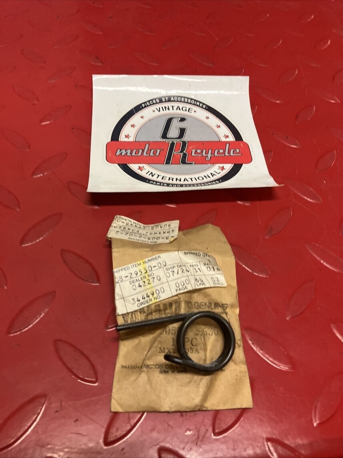 NOS YAMAHA SPRING TORSION 90508-29530-00 Y64