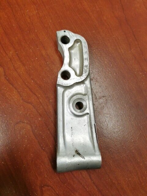 NOS Honda CB250 CB350 CB400 CB450 CB500 CB550 CALIPER HOLDER 45115-323-010 H98