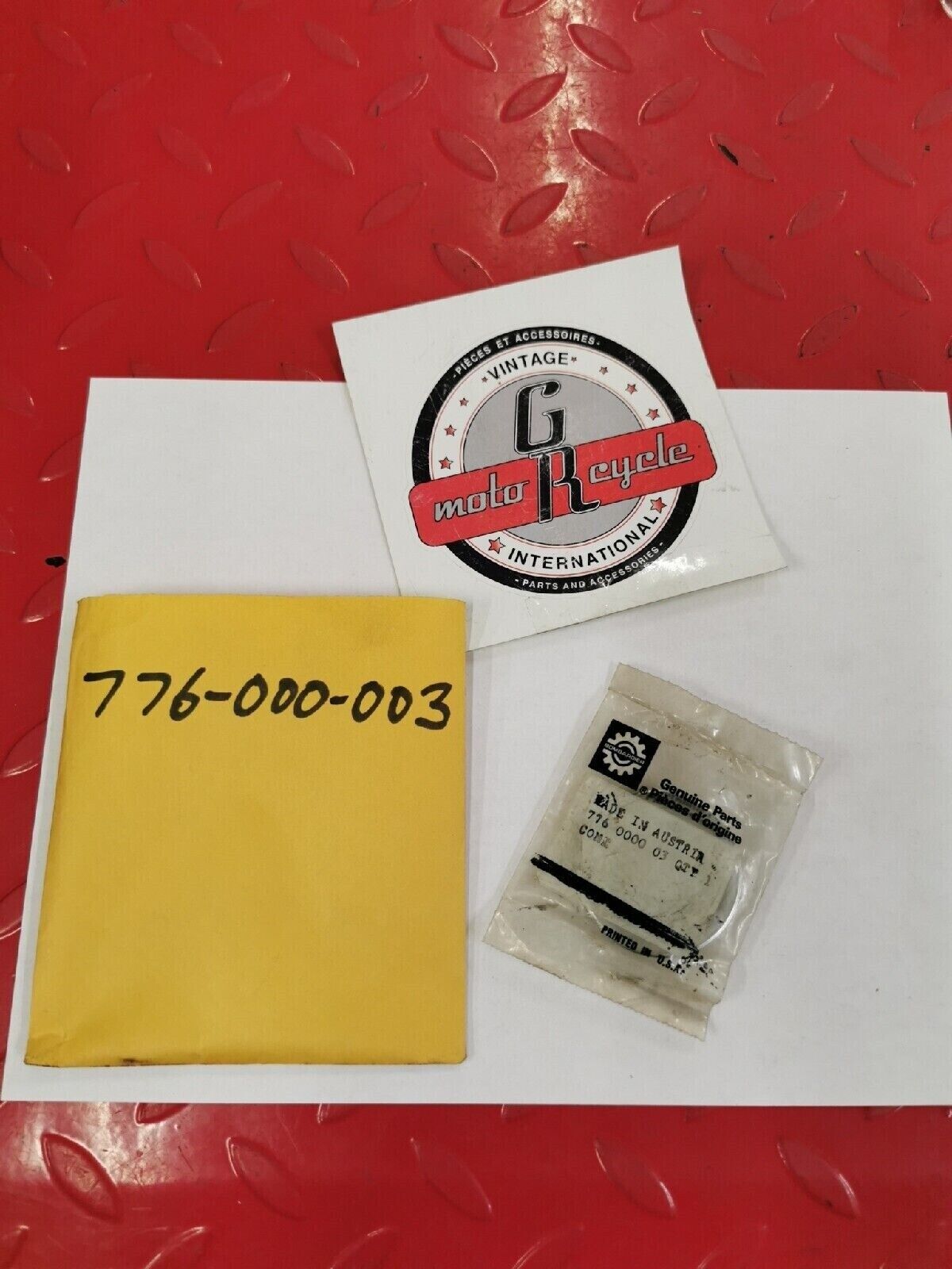 NOS PUCH BOMBARDIER MAXI CONE CAP COVER 776-000-003  P3