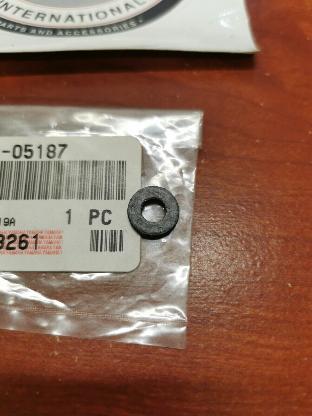 NOS Yamaha EF2000 EF2800 EF2500 YG650 YG550 PLATE WASHER 90202-05187-00 Y97