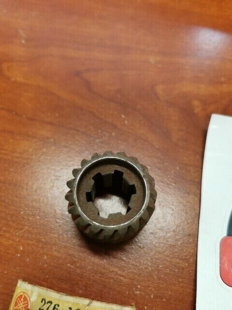 NOS Yamaha HT1 LT2 LT3 LTMX PRIMARY DRIVE GEAR (19T) 276-16111-00-00 Y119