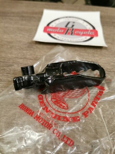 NOS HONDA MR175 MT125 MT250 XL175 1975 - 1977 ARM RIGHT STEP 50616-130-670 H82