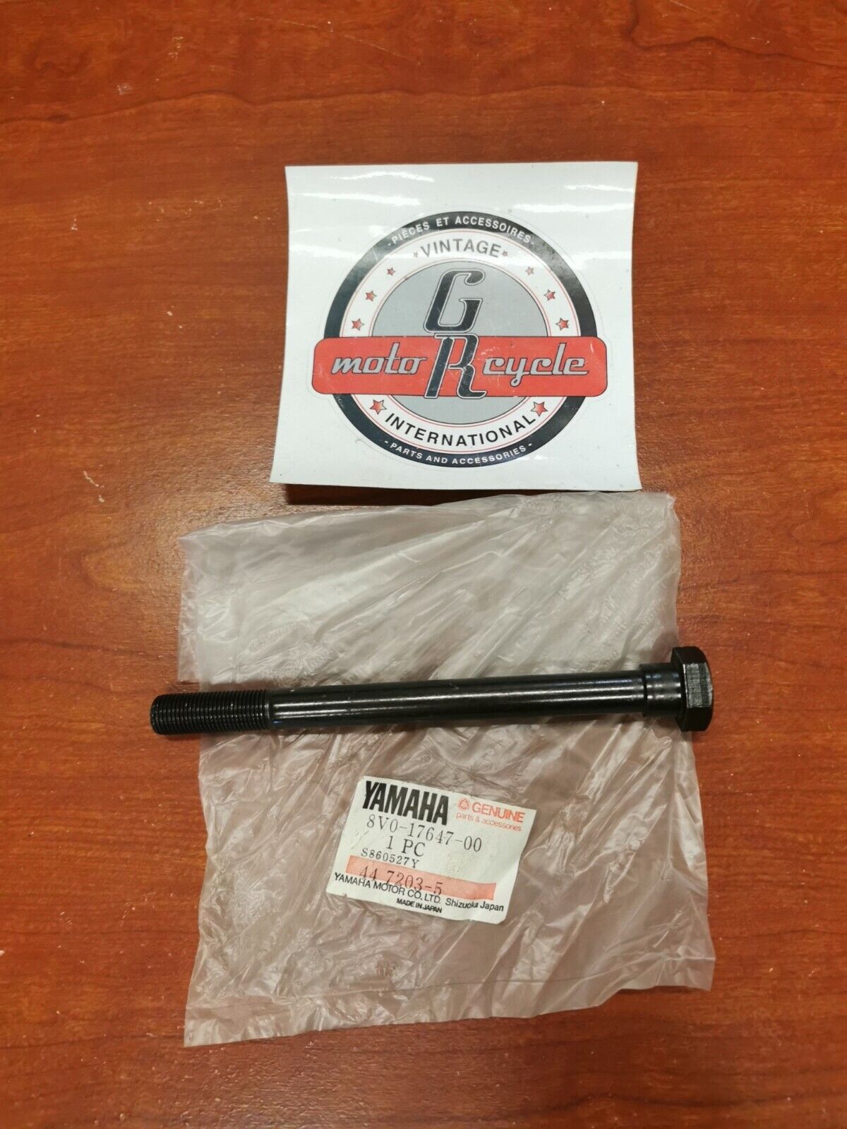 NOS Yamaha EX570 VK10 SR10 RX10 RST90 PZ50 BOLT (L=156.5MM) 8V0-17647-00-00 Y92