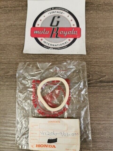 NOS HONDA ATC200S ATC250R TRX200SX DUST SEAL SPROKET 41206-961-000 H95