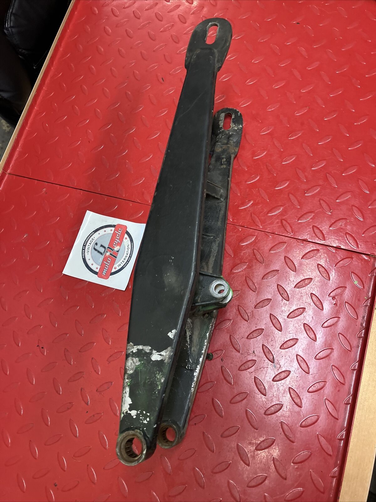 Kawasaki KDX80 1987 swingarm rear swinging arm 1986
