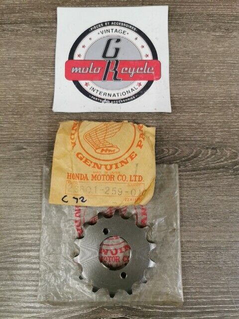 NOS HONDA CA72 SPROCKET DRIVE 14T 23801-259-010 H79