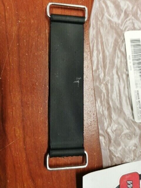 NOS Yamaha VX500 VX600 MM700 MM600 XV1100 BATTERY BAND 1E6-82131-00-00 Y102