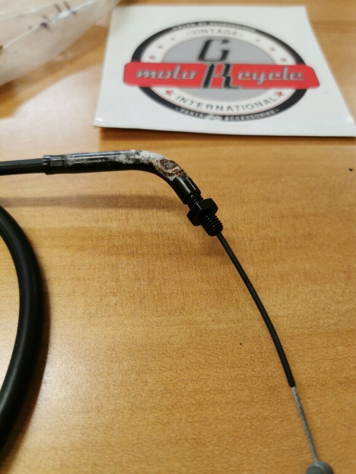 NOS HONDA 1982 VF750  CABLE  CHOKE  17950-MB0-000  H29