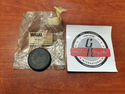 NOS Yamaha MM600 PZ500 VK540 VX500 PLUG 90338-44093-00 Y111