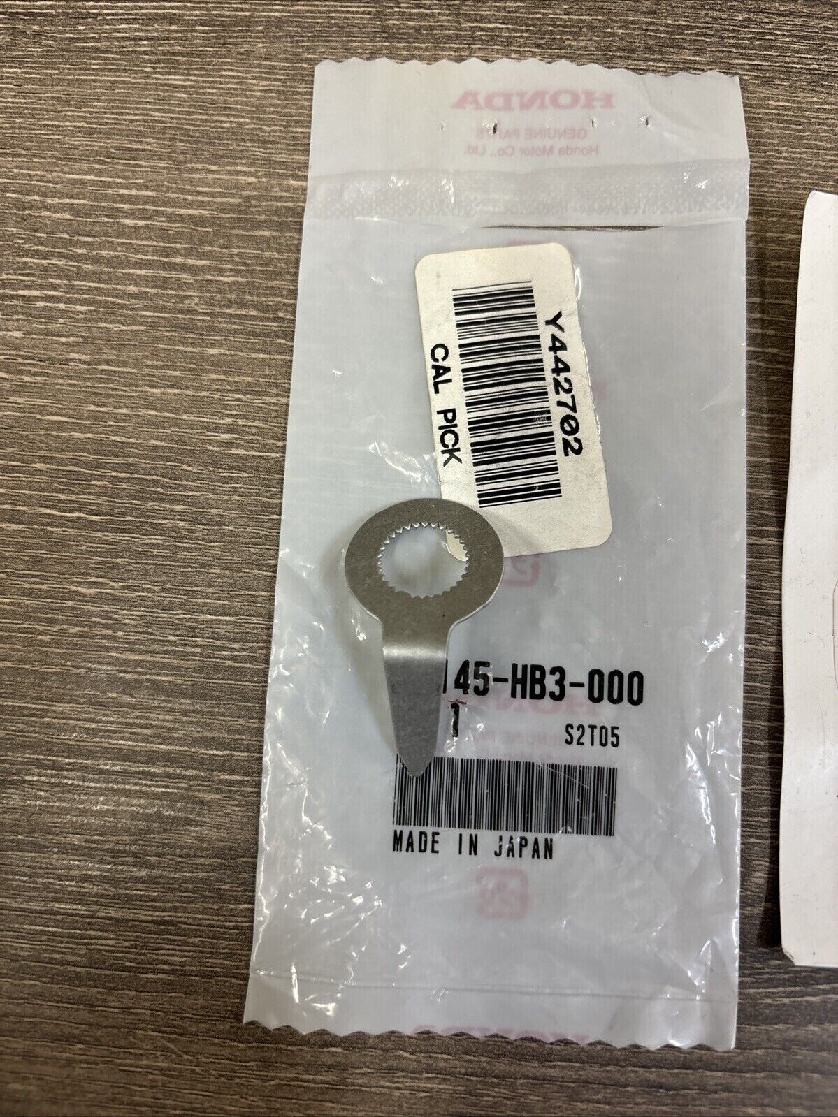 NOS Honda TRX200 TRX90 TRX125 ATC125M REAR BRAKE INDICATOR 43145-HB3-000 H121