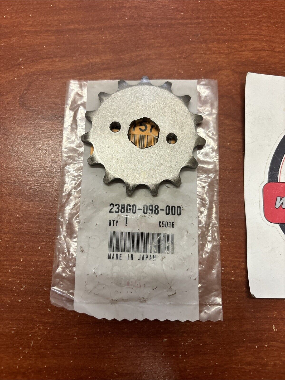 NOS Honda CT70 CR80R NSR50 ST50 ST70 DRIVE SPROCKET 23800-098-000 H141