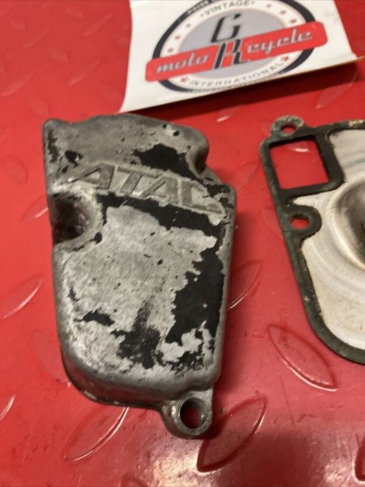 Honda CR250R 1984 cylinder atac cover and separator
