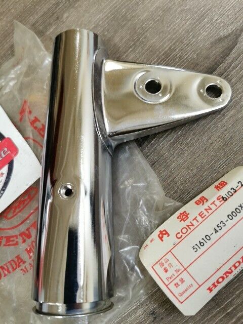 NOS HONDA CB175 CB200 CB200T 1973 1974 1976 COVER R FORK UP 51610-453-000XW H94