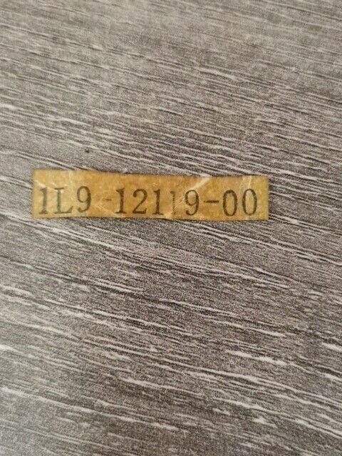 NOS YAMAHA XT600N XS400 XJ750RJ XS400F VALVE STEM SEAL 1L9-12119-00-00 Y169